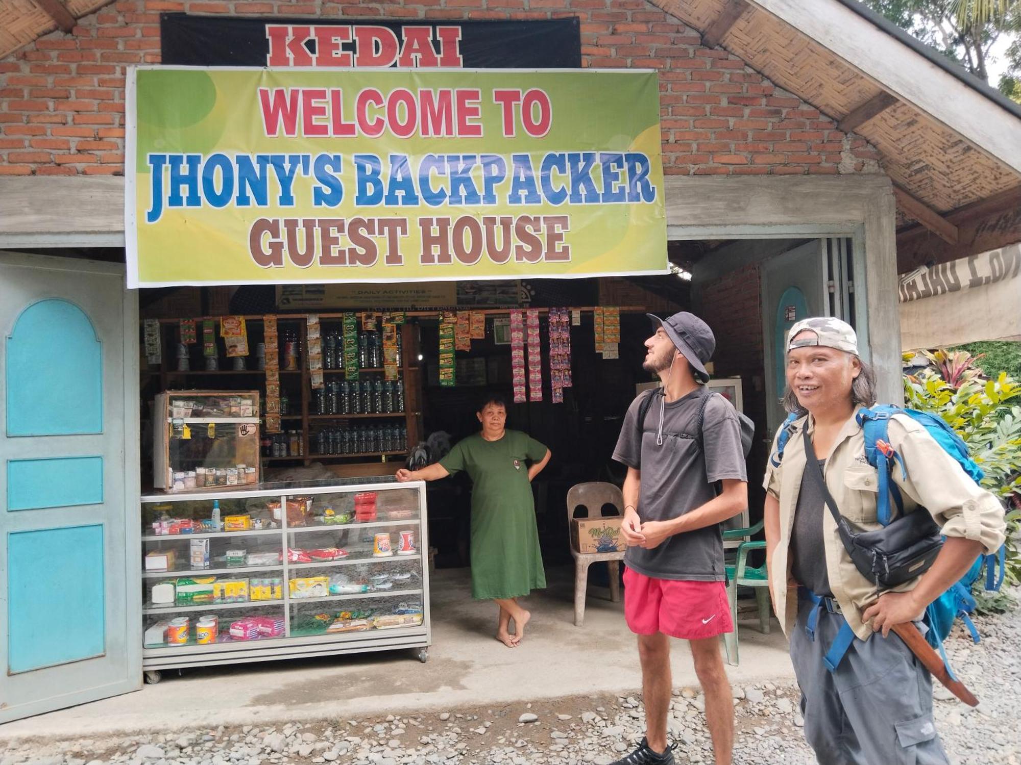 Jhony'S Backpacker-Guest House Only Stay Here Book Treking With Us Bukit Lawang Bagian luar foto