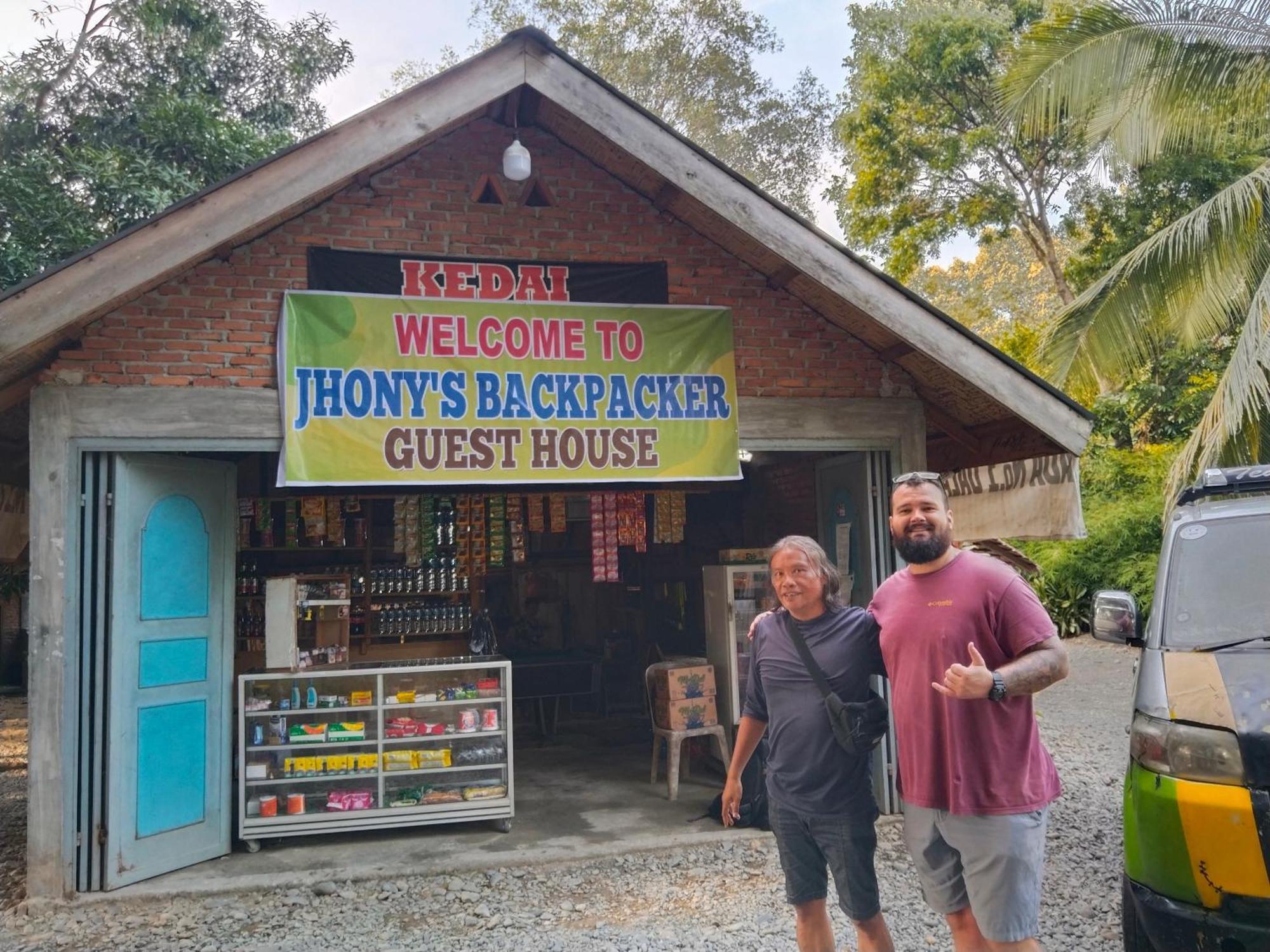 Jhony'S Backpacker-Guest House Only Stay Here Book Treking With Us Bukit Lawang Bagian luar foto