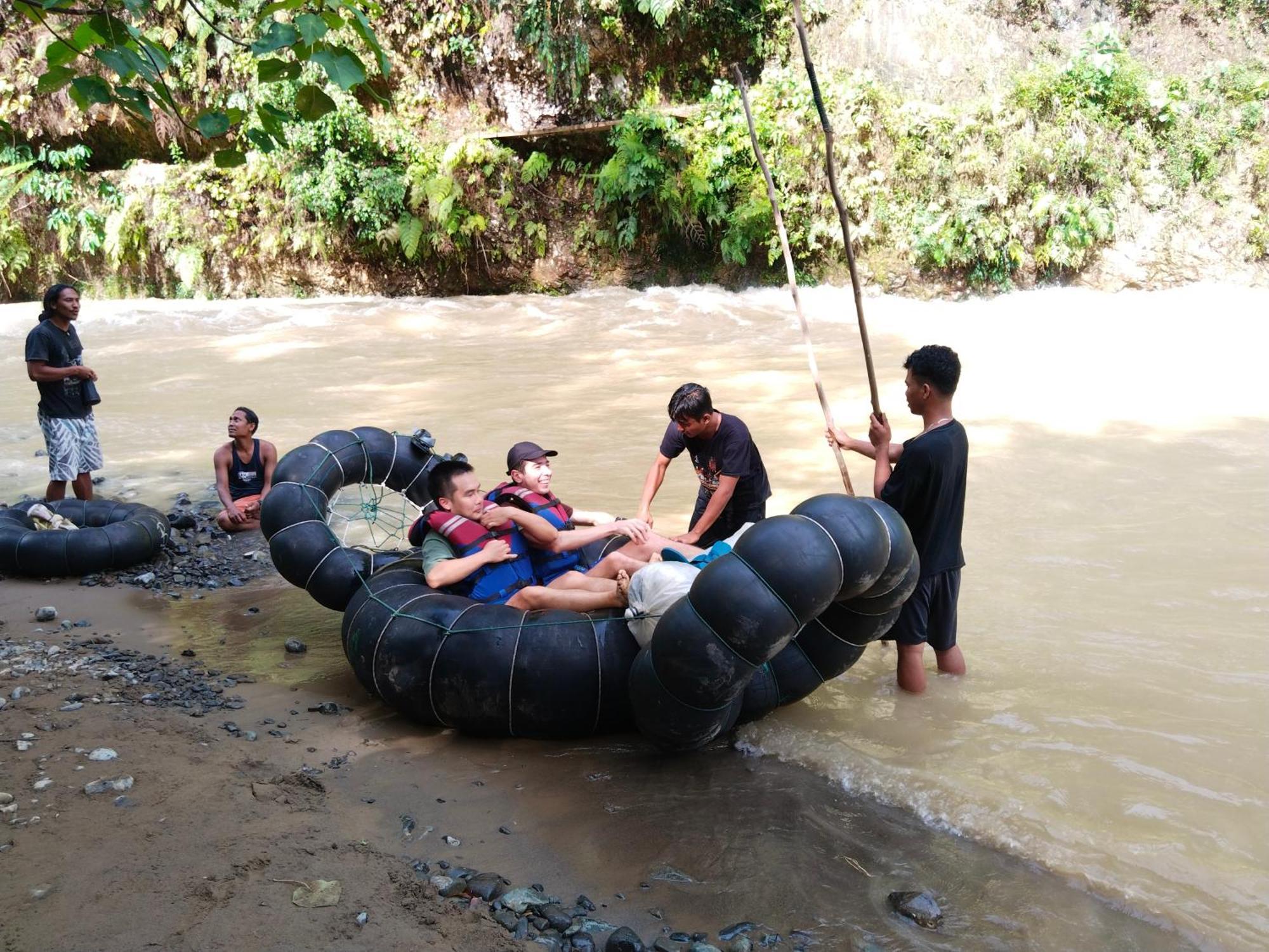Jhony'S Backpacker-Guest House Only Stay Here Book Treking With Us Bukit Lawang Bagian luar foto